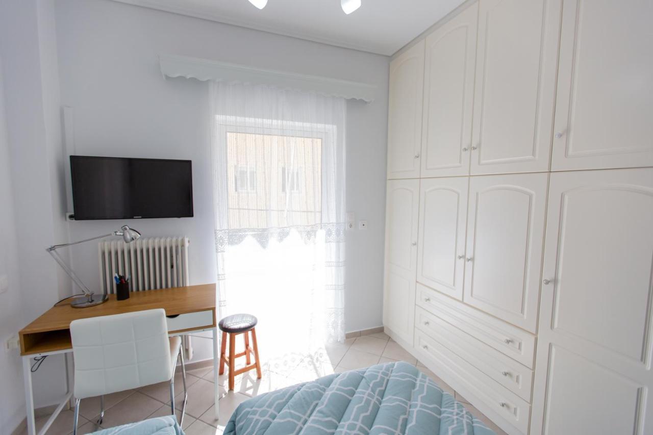 Poly'S Charming Home - City Center & Near The Beach 2Bedroom Apartment Ναύπακτος Εξωτερικό φωτογραφία