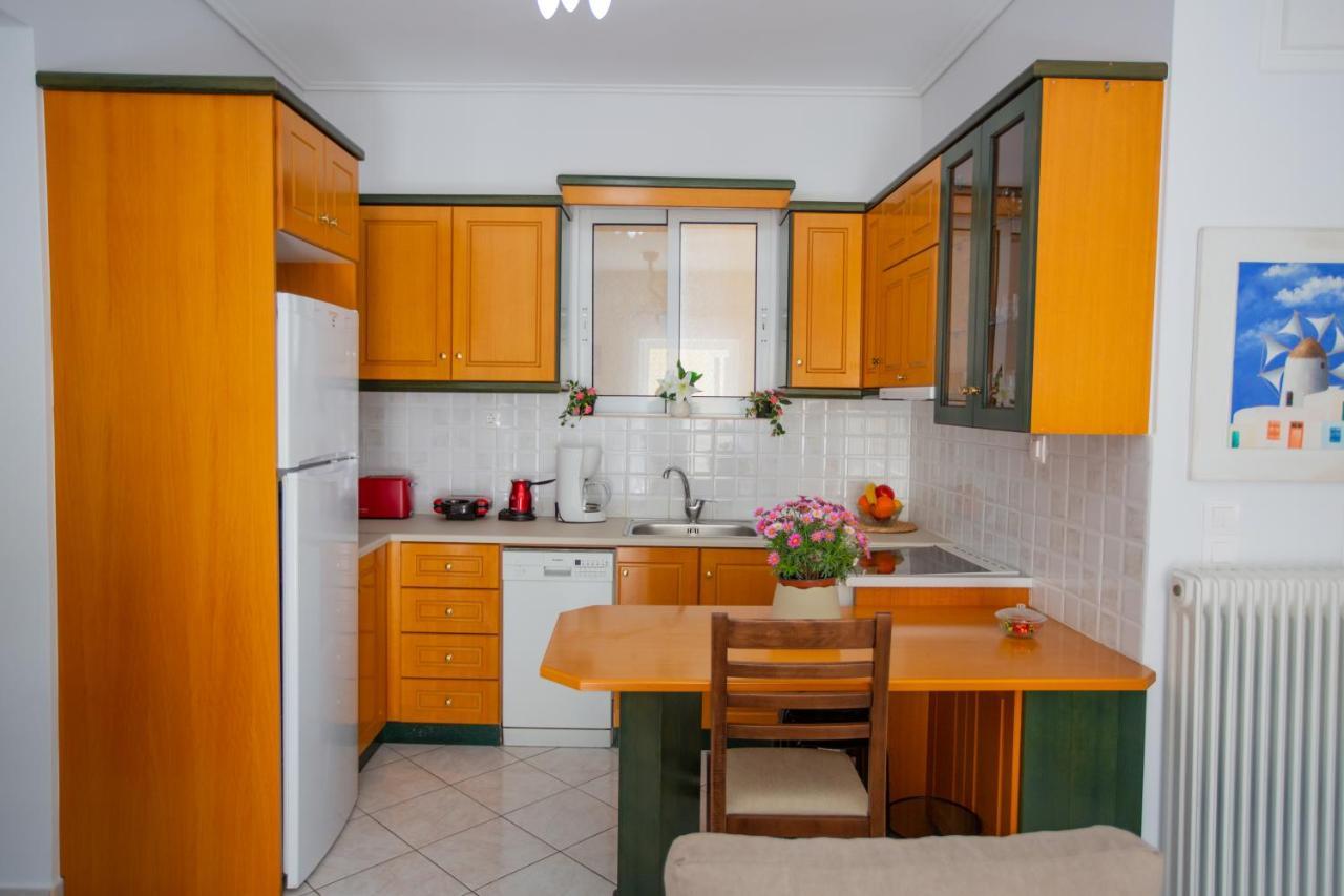 Poly'S Charming Home - City Center & Near The Beach 2Bedroom Apartment Ναύπακτος Εξωτερικό φωτογραφία
