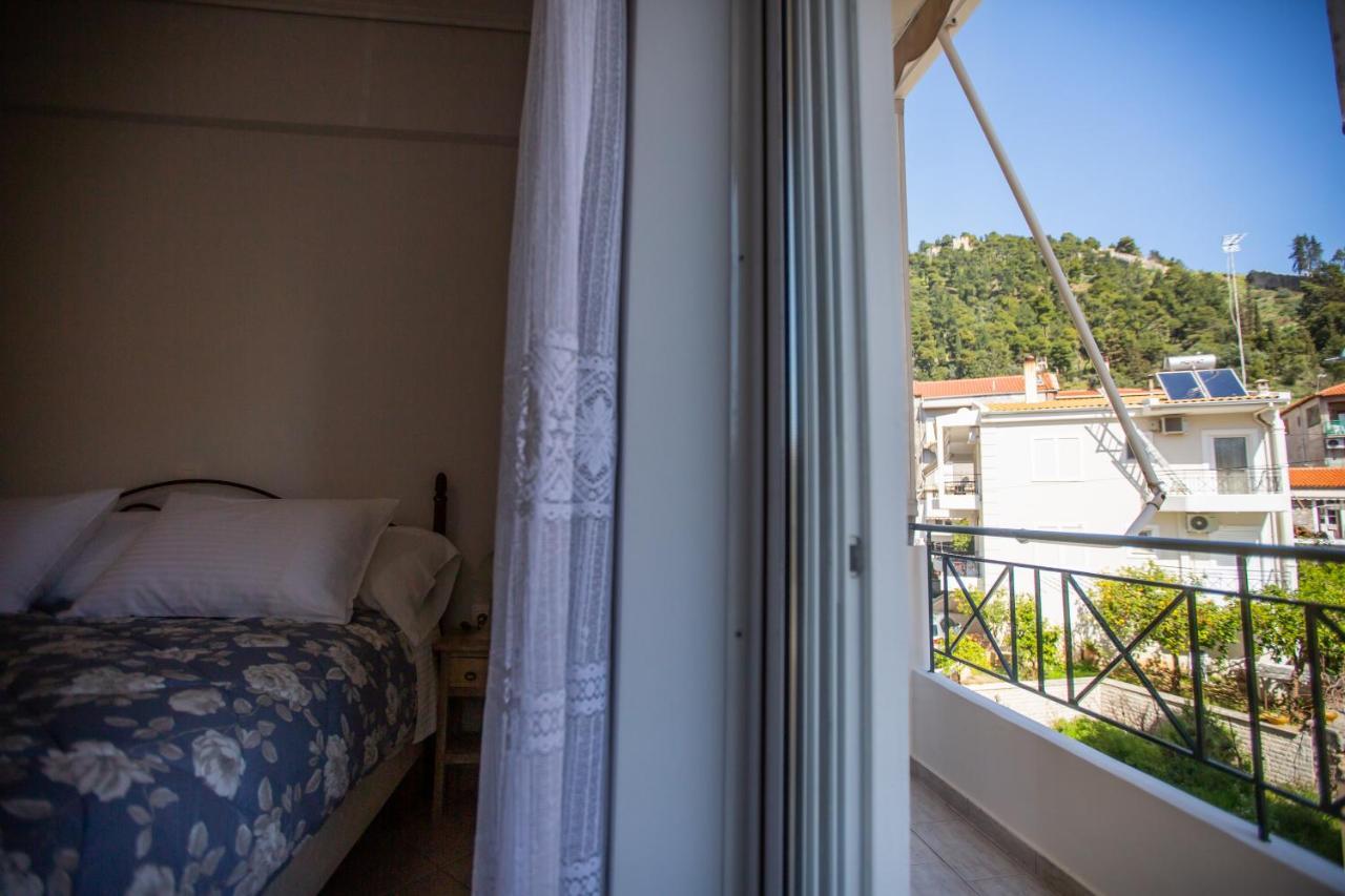 Poly'S Charming Home - City Center & Near The Beach 2Bedroom Apartment Ναύπακτος Εξωτερικό φωτογραφία