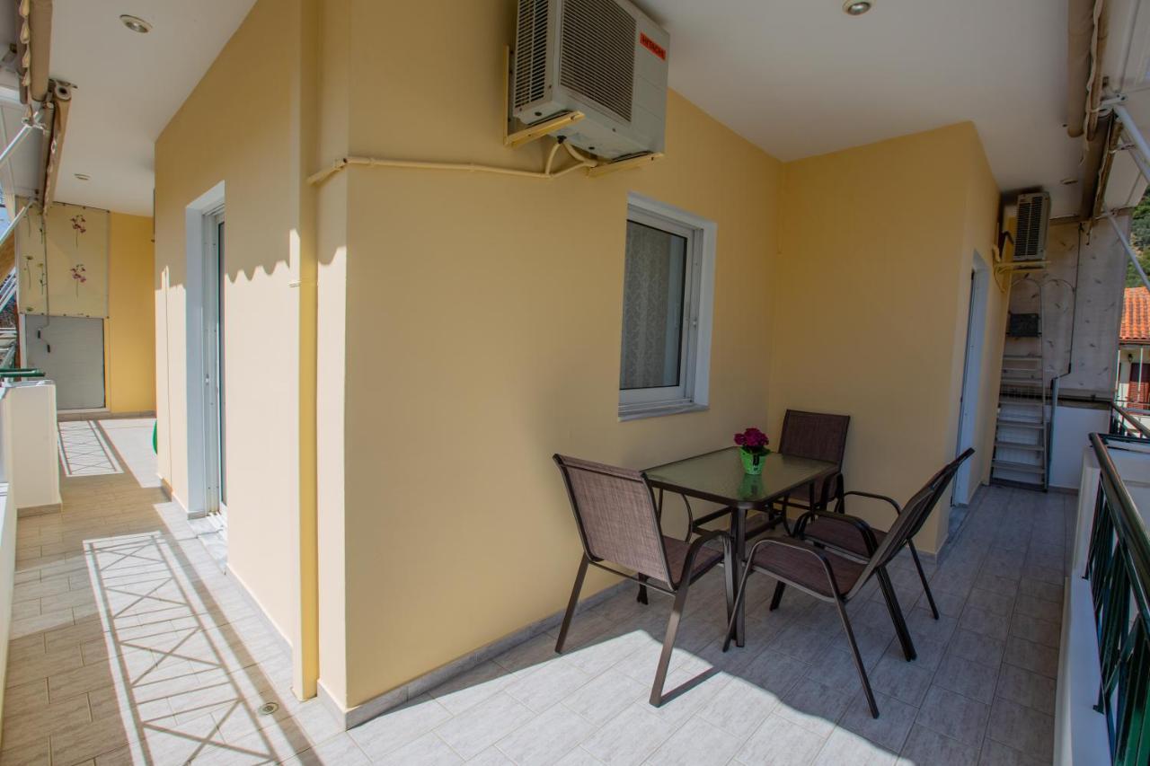 Poly'S Charming Home - City Center & Near The Beach 2Bedroom Apartment Ναύπακτος Εξωτερικό φωτογραφία